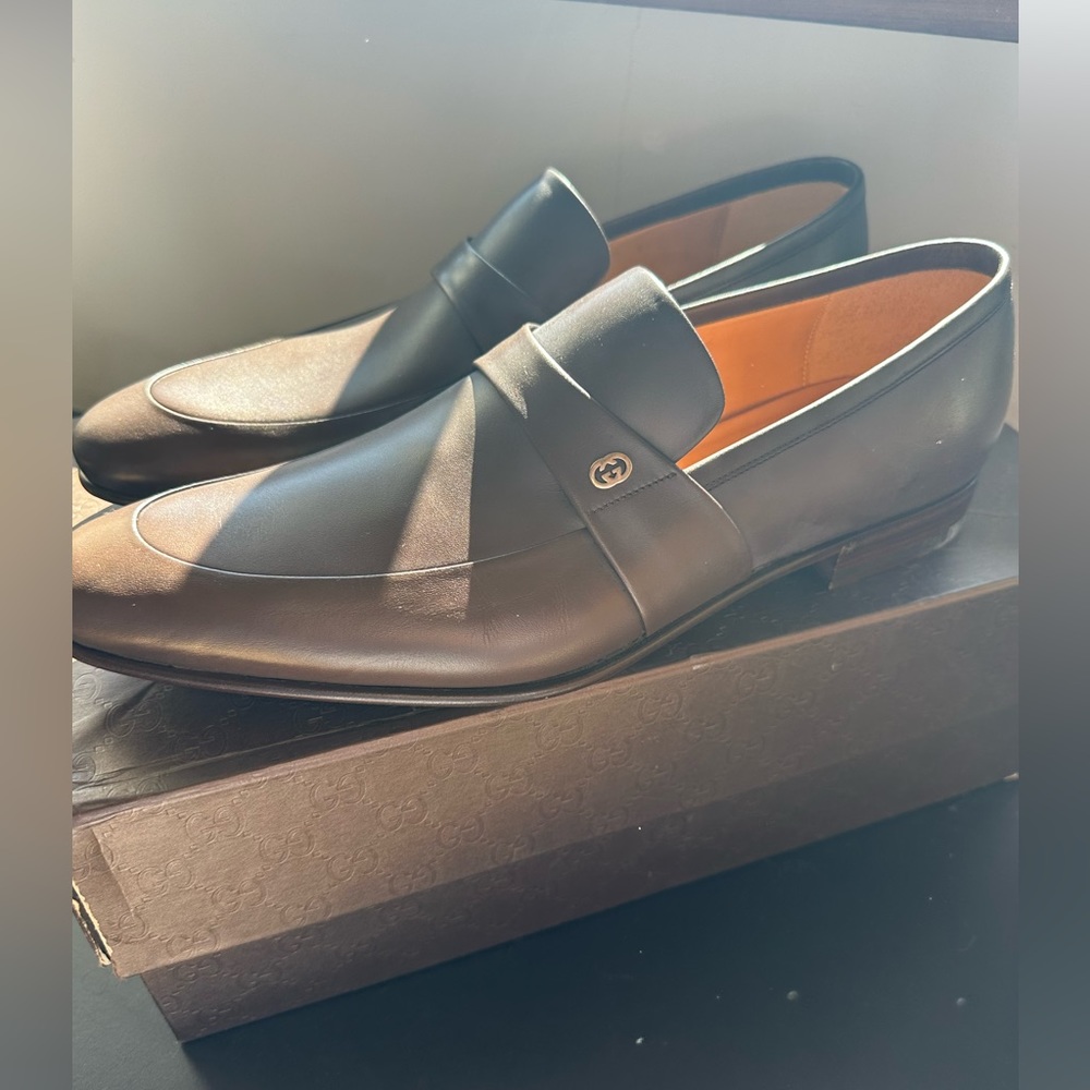 New mens Gucci dress loafers